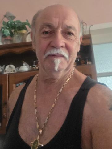 József, 70 éves bajnai társkereső férfi profil fotója