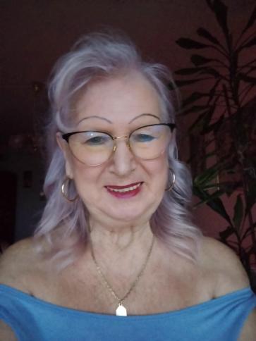 Marcsi, 56 éves veszprémi társkereső nő profil fotója