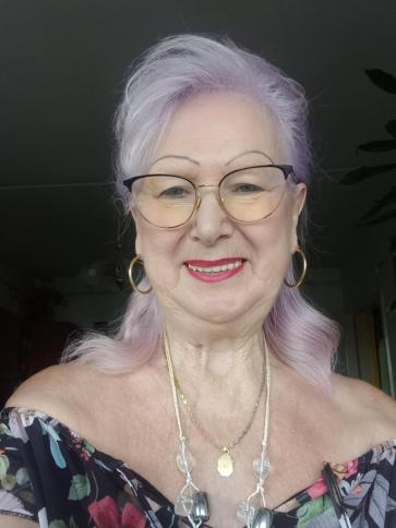 Marcsi, 56 éves veszprémi társkereső nő profil fotója