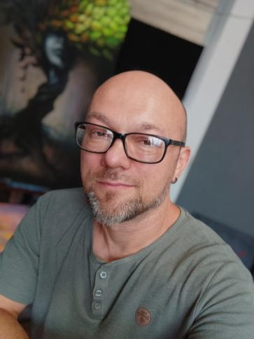 Imi, 50 éves tatabányai társkereső férfi profil fotója