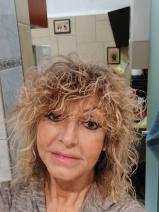 Sziasztok! Beáta vagyok. Komoly budapesti társkereső férfiak jelentkezését várom.