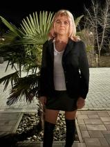 Sziasztok! Anikó vagyok. Komoly tassi társkereső férfiak jelentkezését várom.