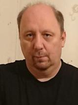 Sziasztok! Attila vagyok. Komoly váci párkereső nők jelentkezését várom.