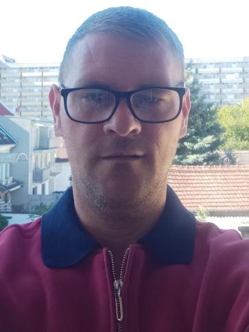 Roli, 43 éves kecskeméti társkereső férfi profil fotója