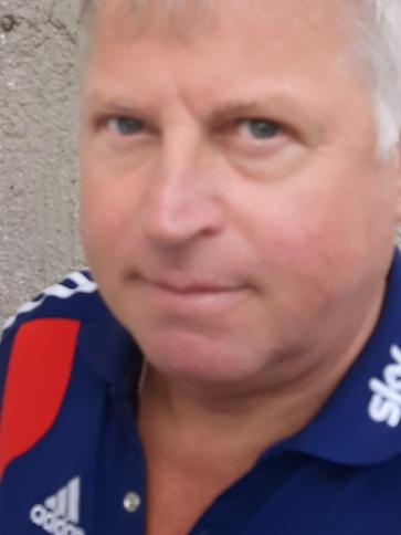 Attila, 58 éves Budapest XX. kerületi társkereső férfi profil fotója