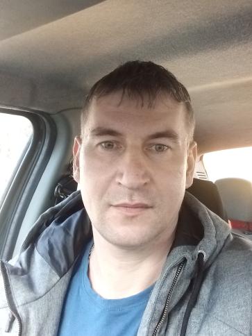 Béla, 48 éves romániai társkereső férfi profil fotója