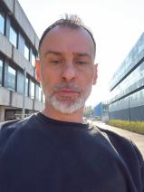 Julian társkereső fotója