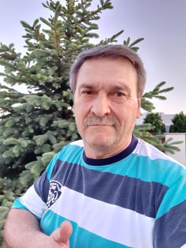 Sandor, 68 éves szentlőrinckátai társkereső férfi profil fotója