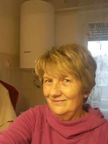 Judit, 67 éves kiskunhalasi társkereső nő profil fotója