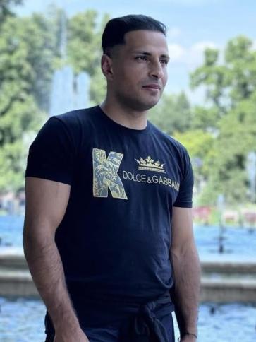 János, 32 éves miskolci társkereső férfi profil fotója