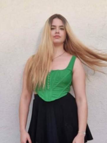 Lili, 19 éves táci társkereső férfi profil fotója