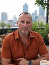 Levi társkereső fotója