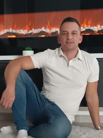 Attila profilképe – Debrecen