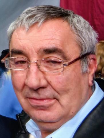 László profilképe – Érd