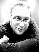 Tibor profilképe