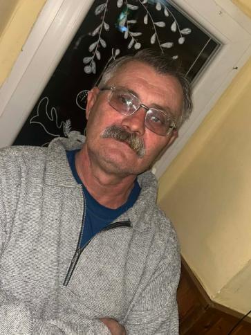 Csabi, 57 éves simontornyai társkereső férfi profil fotója