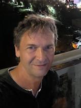 Sziasztok! Zoltán vagyok. Online németországi randizni vágyó nők kattinsatok a kedvenc gombra.