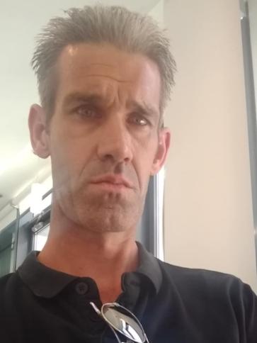 András, 46 éves kiskőrösi társkereső férfi profil fotója