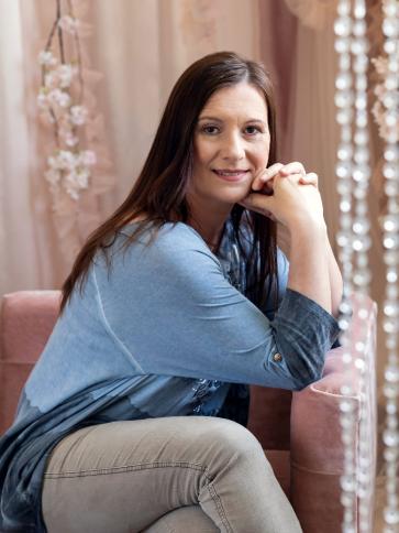 Tünde, 50 éves kecskeméti társkereső nő profil fotója