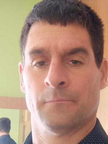 Gábor, 49 éves kaposvári társkereső férfi profil fotója