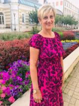 Sziasztok! Anikó vagyok. Komoly miskolci társkereső férfiak jelentkezését várom.