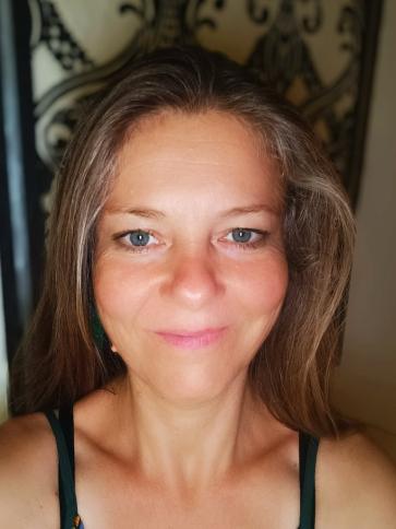 Csilla, 47 éves Budapest XX. kerületi társkereső nő profil fotója