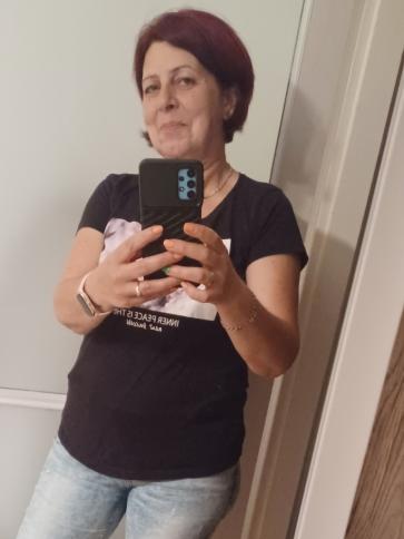 Andrea, 53 éves kazincbarcikai társkereső nő profil fotója