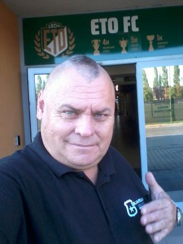 Attila, 57 éves écsi társkereső férfi profil fotója