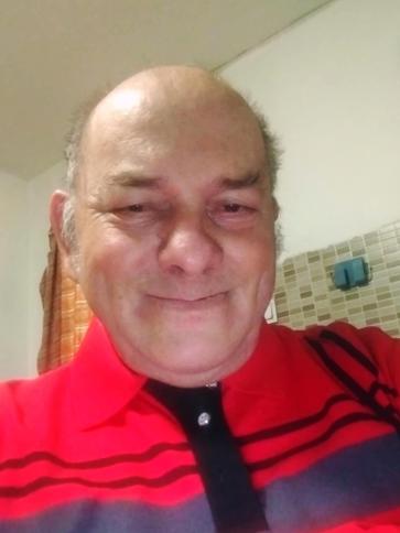 Gyula, 58 éves üllői társkereső férfi profil fotója