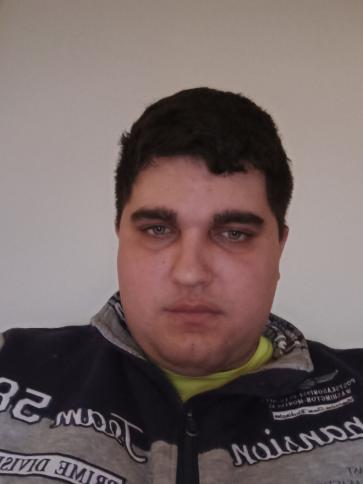 Kevin, 25 éves kecskeméti társkereső férfi profil fotója