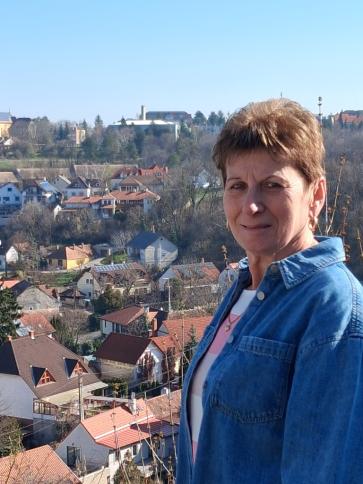 Krisztina, 67 éves győri társkereső nő profil fotója