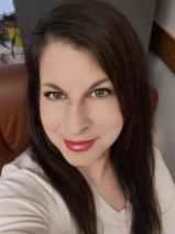 Sziasztok! Leila vagyok. Komoly ábrahámhegyi társkereső férfiak jelentkezését várom.