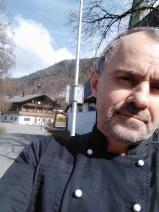 Sziasztok! Csaba vagyok. Komoly szegedi párkereső nők jelentkezését várom.