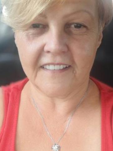 Gréta, 62 éves szombathelyi társkereső nő profil fotója