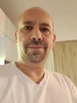 Sziasztok! Zoltán vagyok. Komoly szigetszentmiklósi párkereső nők jelentkezését várom.