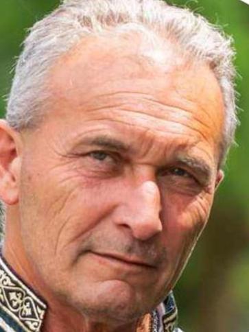 Gyula, 59 éves jászalsószentgyörgyi társkereső férfi profil fotója