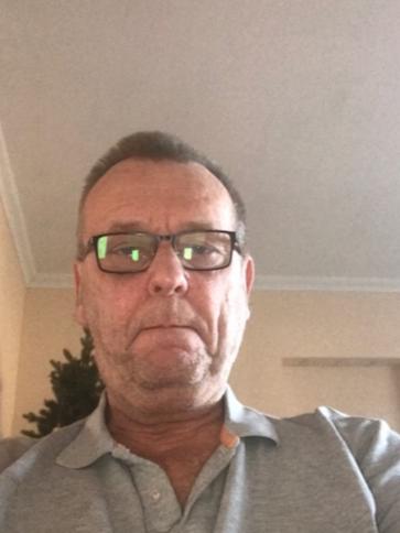 Balázs, 57 éves Budapest XVIII. kerületi társkereső férfi profil fotója