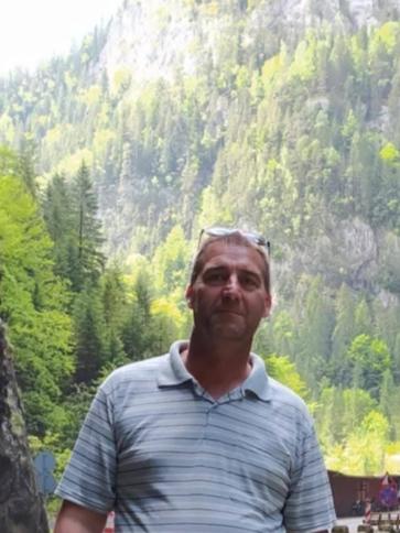 Zsolt, 50 éves zirci társkereső férfi profil fotója