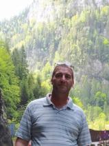 Sziasztok! Zsolt vagyok. Komoly zirci párkereső nők jelentkezését várom.