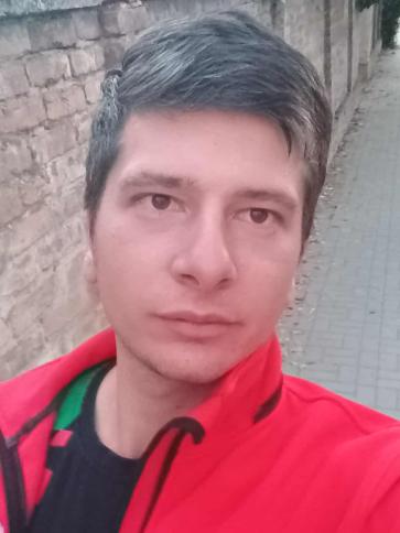 Levente, 28 éves fóti társkereső férfi profil fotója