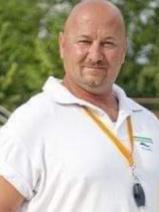 Sziasztok! Lajos vagyok. Komoly Budapest XXI. kerületi párkereső nők jelentkezését várom.