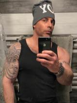 Sziasztok! Sándor vagyok. Komoly szegedi párkereső nők jelentkezését várom.