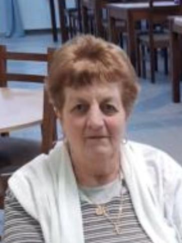 Klarissza, 71 éves pápai társkereső nő profil fotója