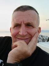 Sziasztok! Pisti vagyok. Komoly gyulai párkereső nők jelentkezését várom.