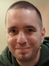 Sziasztok! Péter vagyok. Online budapesti randizni vágyó nők kattinsatok a kedvenc gombra.