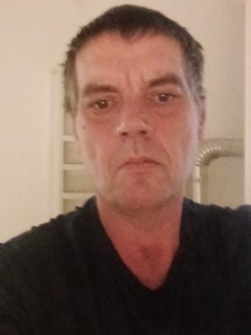 Gyuri, 47 éves nagykanizsai társkereső férfi profil fotója