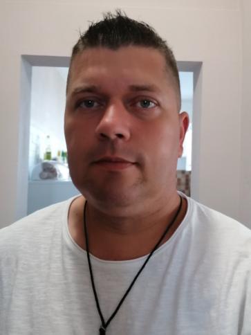 Mihály, 46 éves nyíregyházi társkereső férfi profil fotója