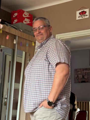 Kornél, 48 éves ajkai társkereső férfi profil fotója