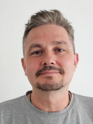 Péter, 50 éves Budapest XIV. kerületi társkereső férfi profil fotója
