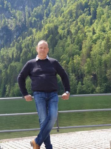 Jozsef, 63 éves németországi társkereső férfi profil fotója